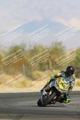 media/Dec-05-2024-Racers Edge (Thu) [[e102e0690b]]/3-B Group/Session 4 Turn 2/